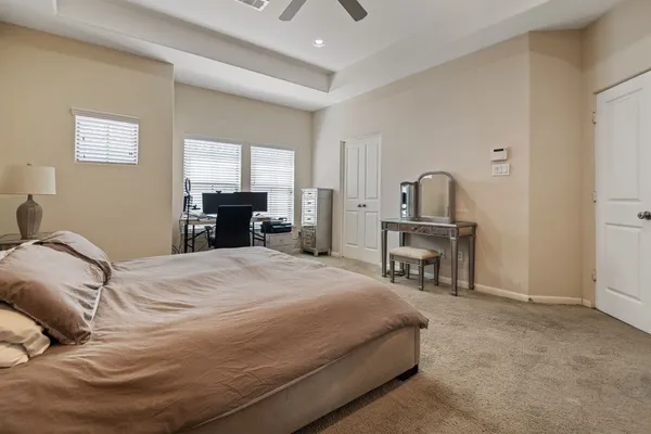 $3,700 | 3935 Gibson Street, Houston, TX 77007