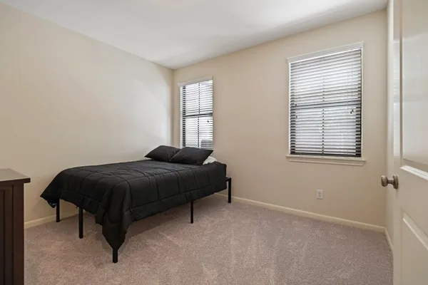 $3,700 | 3935 Gibson Street, Houston, TX 77007