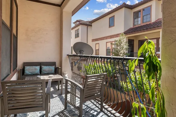 $3,700 | 3935 Gibson Street, Houston, TX 77007
