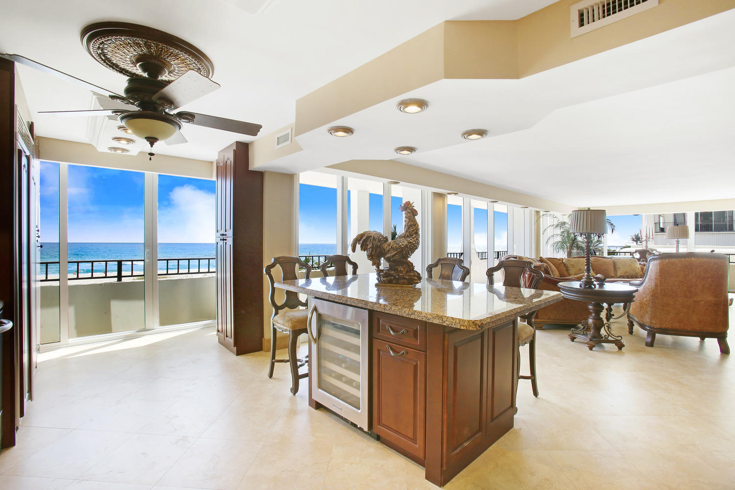 2800 South Ocean Boulevard, Unit 2F Boca Raton, FL 33432 - Photo 6 of 20 Open Kitchen and Island