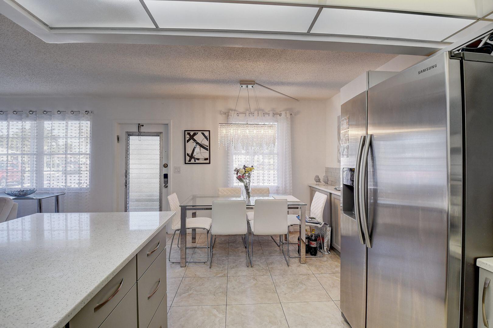1031 Rexford B Boca Raton, FL 33434 - Photo 7 of 44 9fcf273d26744b026ae389ecd7e923dc_1718769