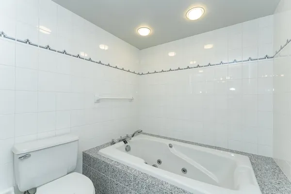 $425,000 | 600 4th Street Southwest, Unit 308, Rochester, MN 55902