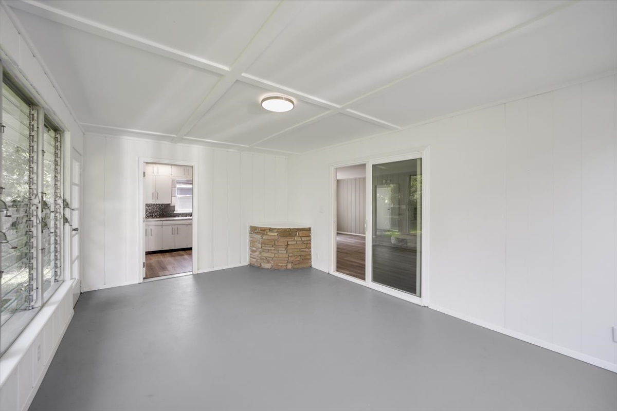 1304 West Clark Street Champaign, IL 61821 - Photo 7 of 25 Gallery Image 7