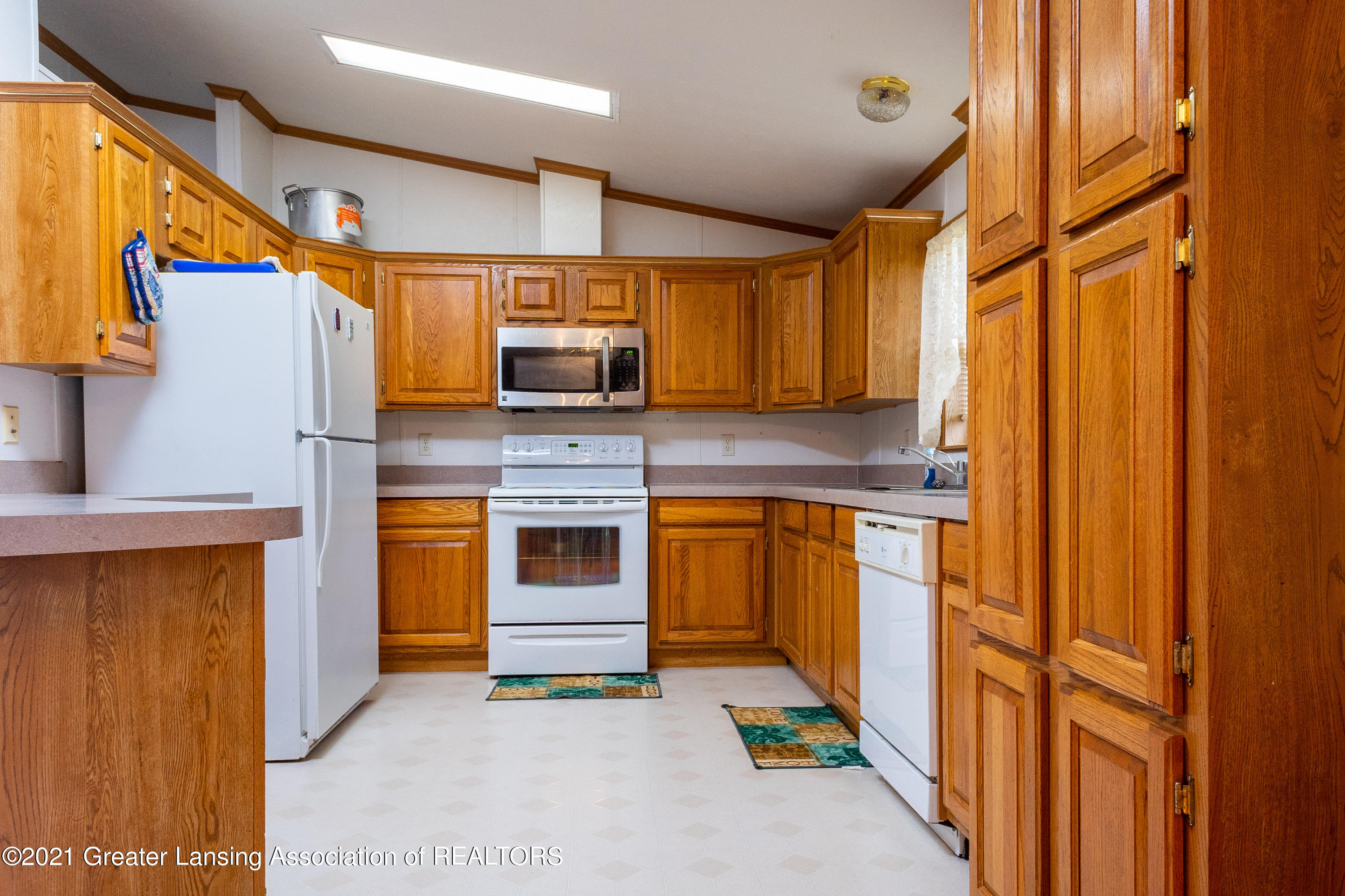 524 East Main Street Maple Rapids, MI 48853 - Photo 13 of 29 524 E Main St Maple Rapids MI-22