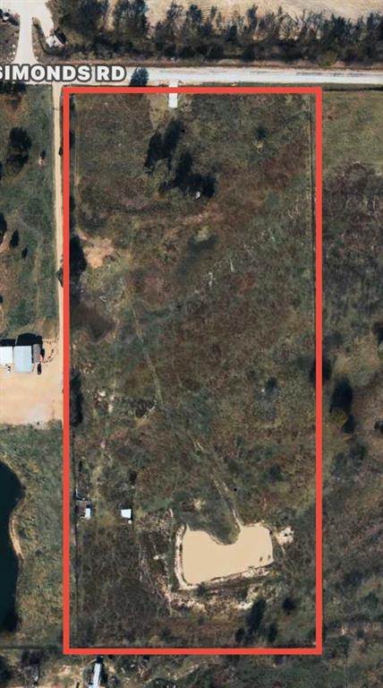 1211 West Simonds Road Seagoville, TX 75159 - Photo 6 of 6 a bathroom with a shower