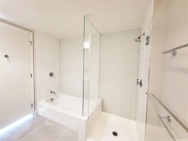 $4,800 | 1388 Kapiolani Boulevard, Unit 2901, Honolulu, HI 96814