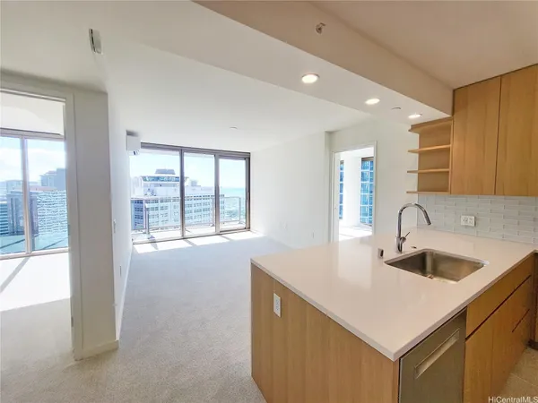 $4,800 | 1388 Kapiolani Boulevard, Unit 2901, Honolulu, HI 96814