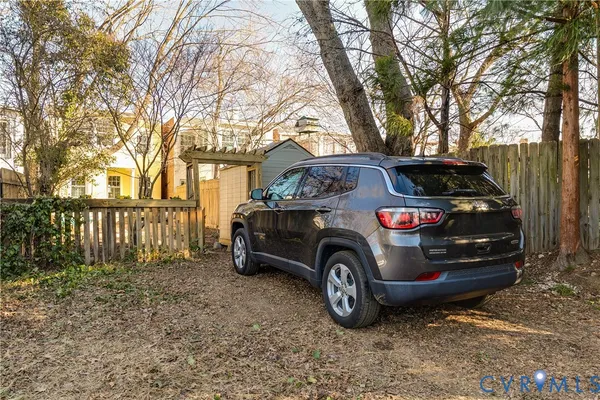 $825,000 | 3529 Grove Avenue, Richmond, VA 23221