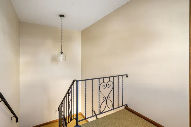 $1,950 | 1145 Hayward Street, Manchester, NH 03103