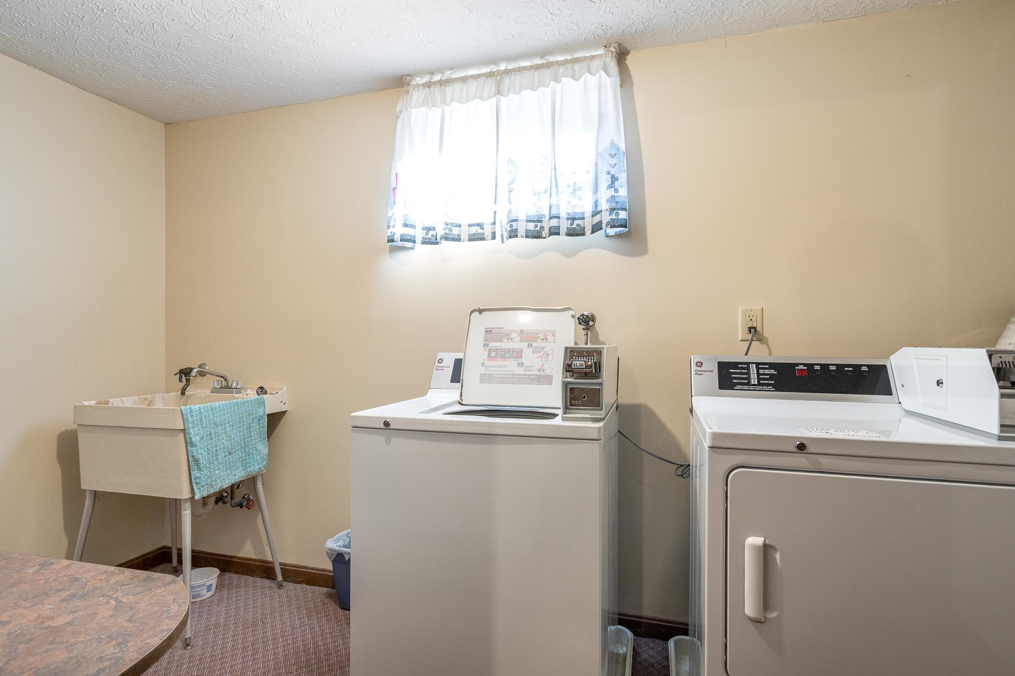 1145 Hayward Street Manchester, NH 03103 - Photo 22 of 24