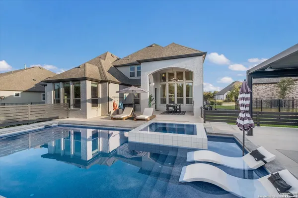 $1,100,000 | 2119 Kerrisdale Drive, San Antonio, TX 78260