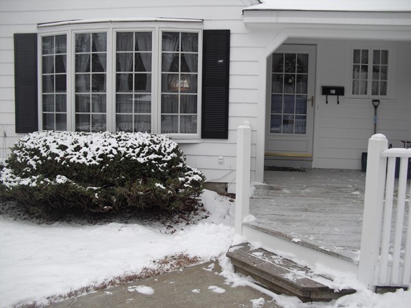 117 Rathbun Street Coventry, RI 02816 - Photo 3 of 23 Gallery Image 3