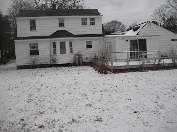 117 Rathbun Street Coventry, RI 02816 - Photo 5 of 23 Gallery Image 5