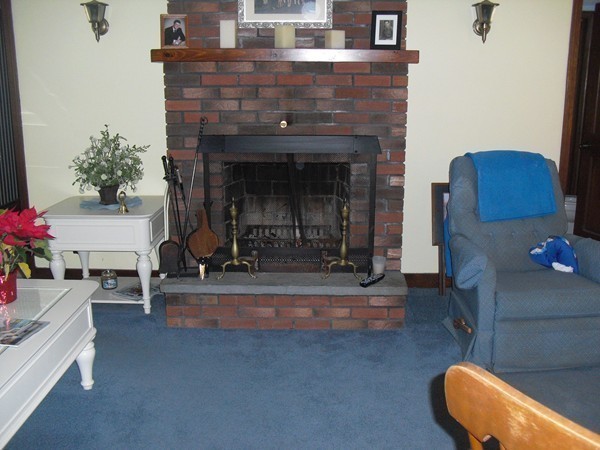 117 Rathbun Street Coventry, RI 02816 - Photo 10 of 23 Gallery Image 10