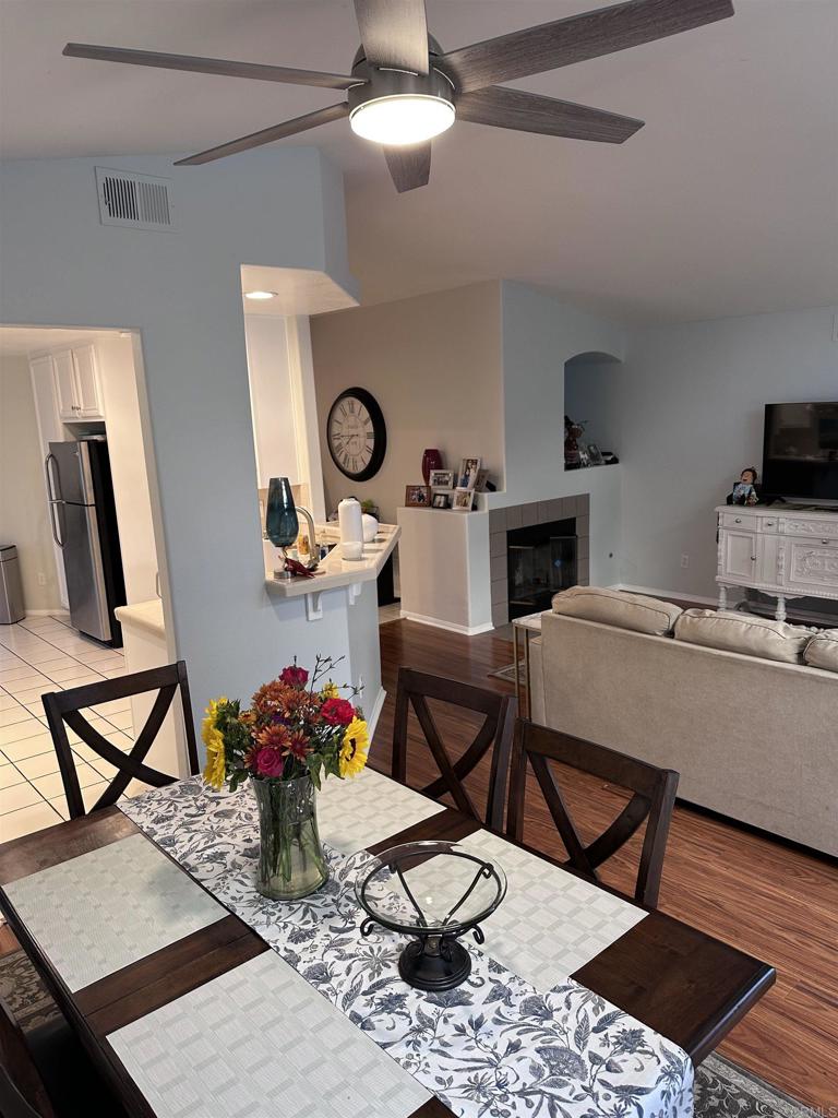 2547 La Costa Avenue Chula Vista, CA 91915 - Photo 4 of 17 a work room with furniture and wooden floor