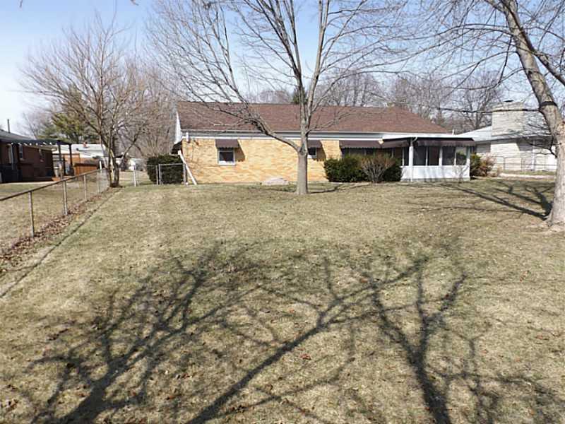 8215 Rumford Road Indianapolis, IN 46219 - Photo 15 of 22 Gallery Image 15