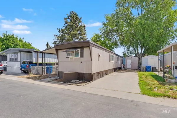 $50,000 | 1410 West Flamingo Avenue, Nampa, ID 83651