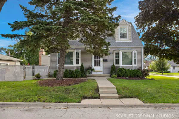 $325,000 | 1759 Coolidge Avenue, Berkeley, IL 60163