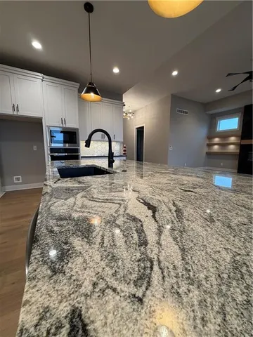 $940,740 | 9027 Freedom Street, Lenexa, KS 66227