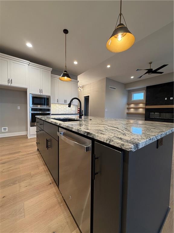 9027 Freedom Street Lenexa, KS 66227 - Photo 15 of 45