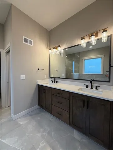 $940,740 | 9027 Freedom Street, Lenexa, KS 66227