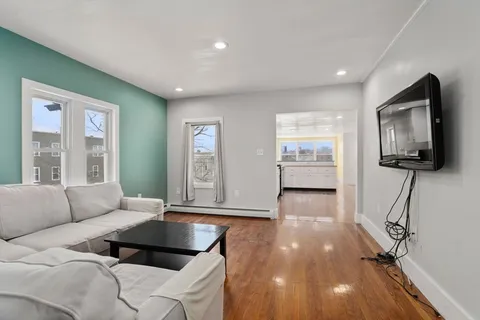 $999,000 | 28 Port Norfolk Street, Boston, MA 02122