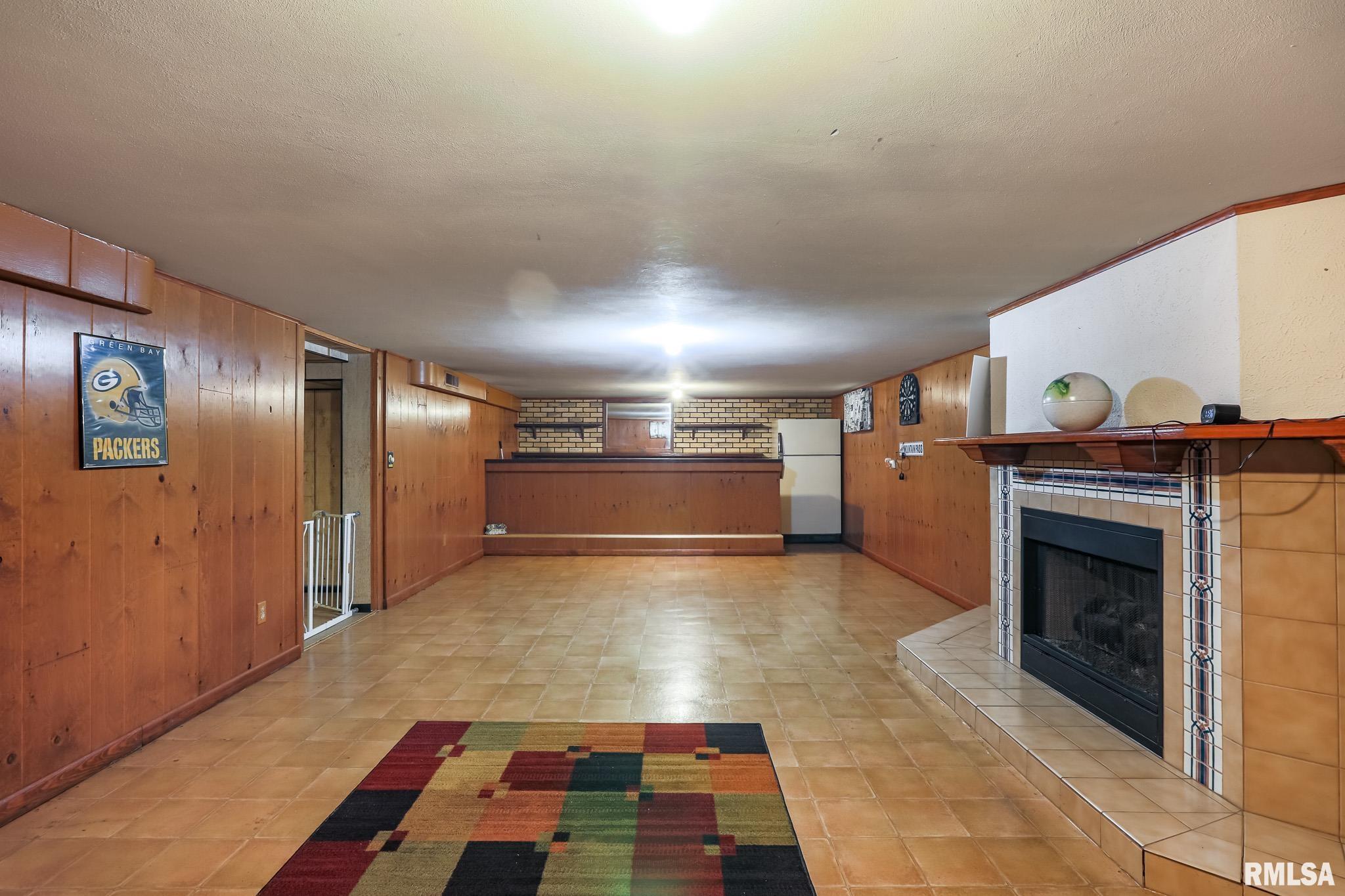 1907 Sheridan Road Pekin, IL 61554 - Photo 20 of 31 Gallery Image 20
