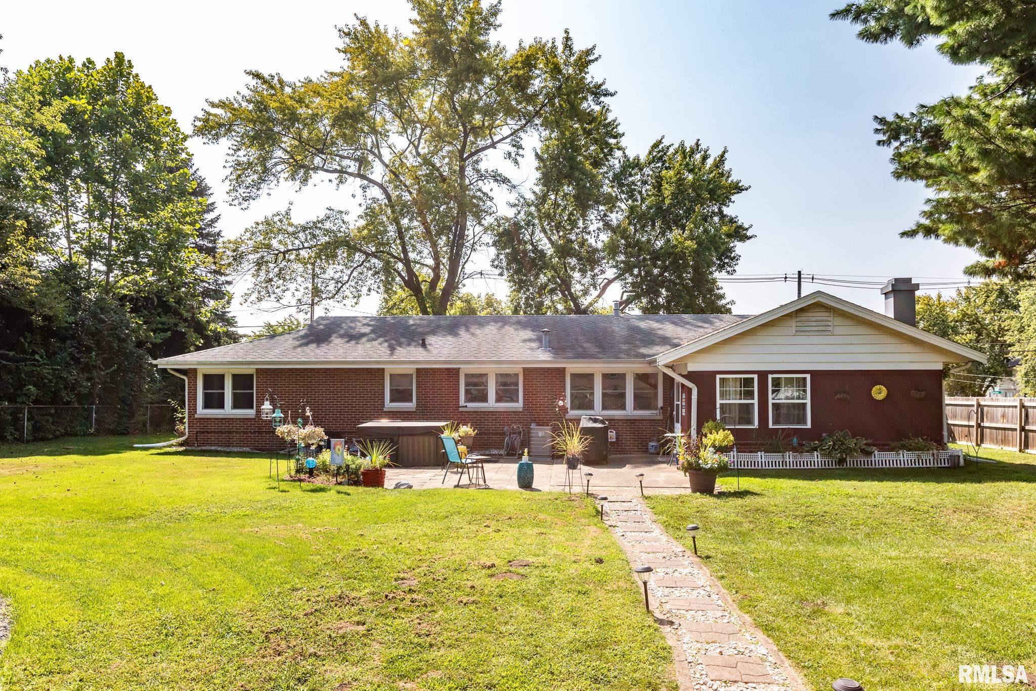 1907 Sheridan Road Pekin, IL 61554 - Photo 24 of 31 Gallery Image 24