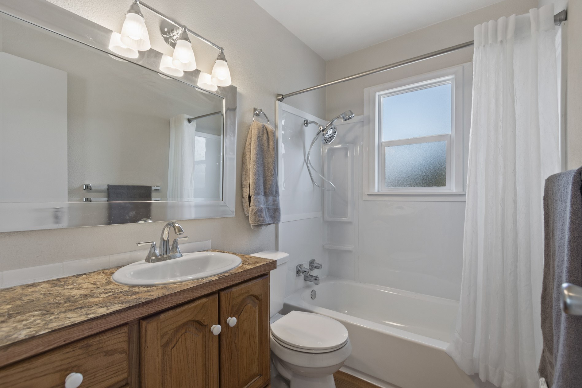 1423 North Woodruff Road Spokane Valley, WA 99206 - Photo 11 of 23