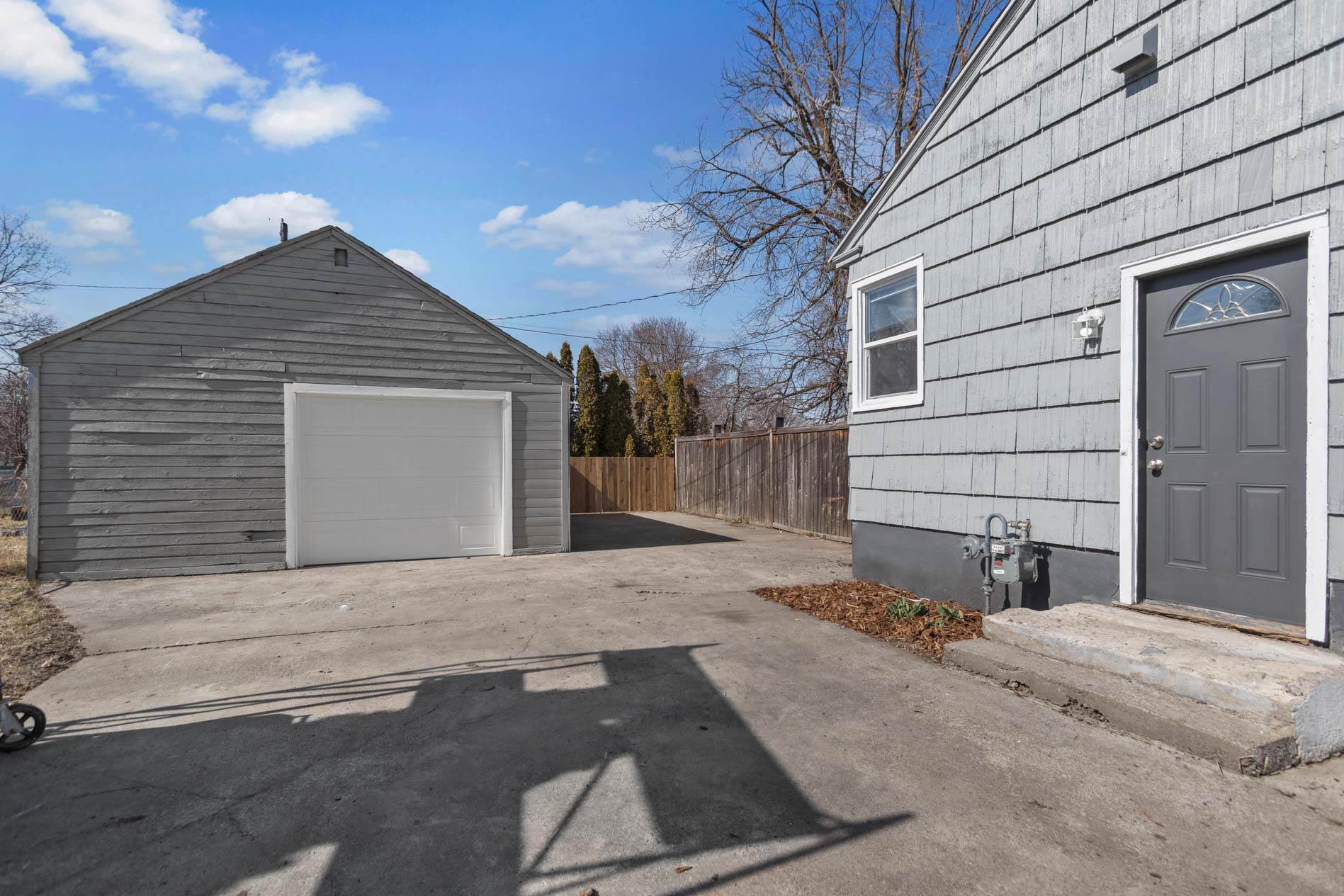 1423 North Woodruff Road Spokane Valley, WA 99206 - Photo 3 of 23