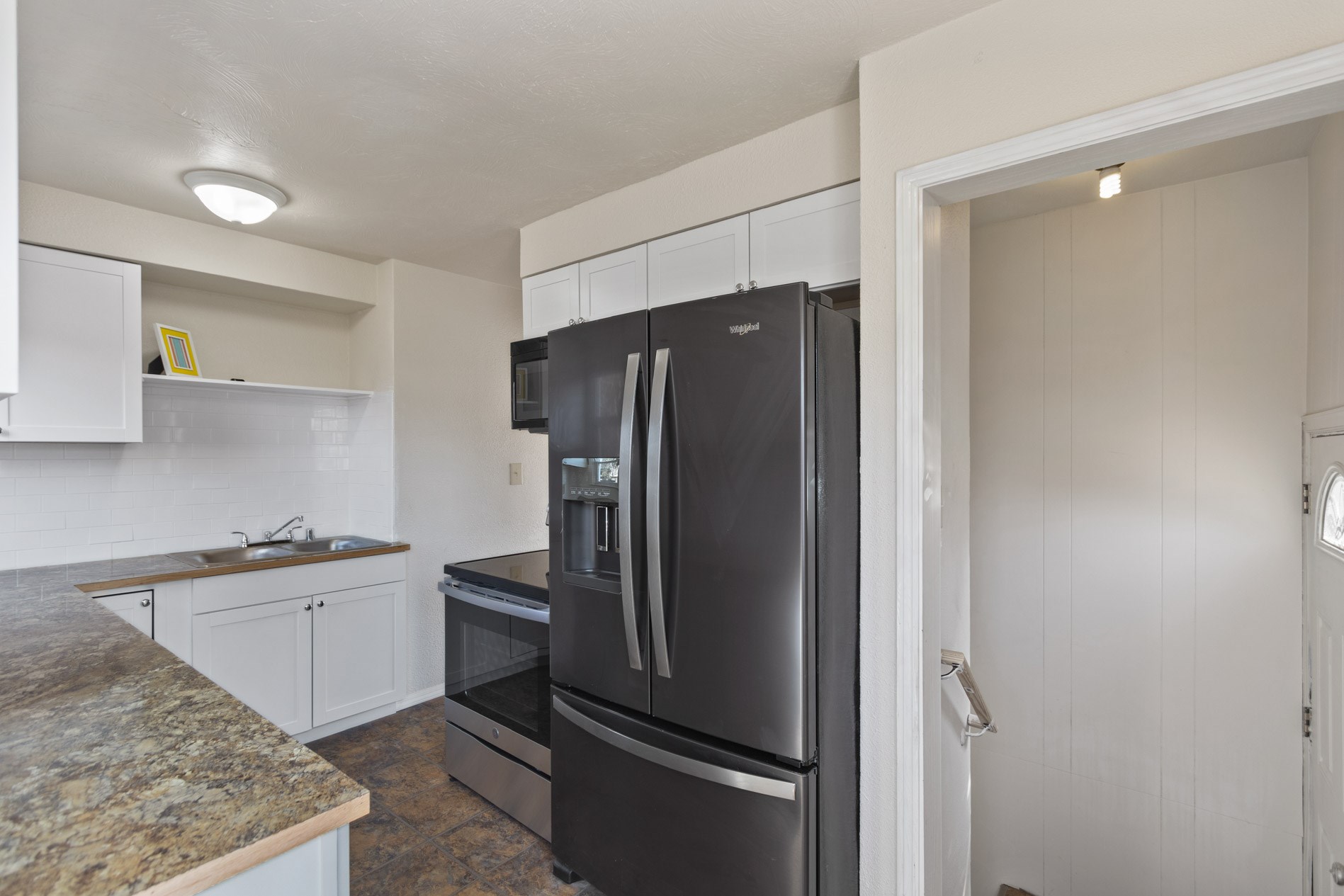 1423 North Woodruff Road Spokane Valley, WA 99206 - Photo 9 of 23