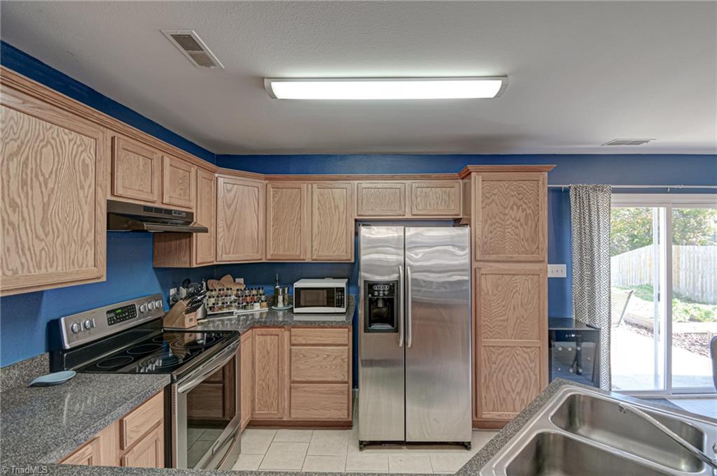 2164 Burton Run Road High Point, NC 27262 - Photo 7 of 31 Gallery Image 7
