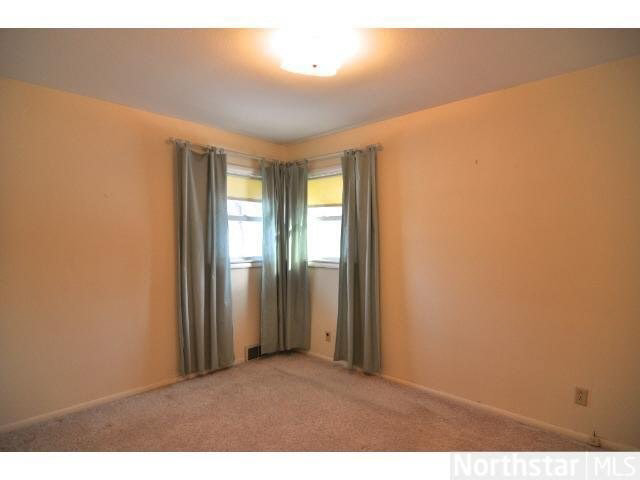 3836 Scheuneman Road Gem Lake, MN 55110 - Photo 12 of 15