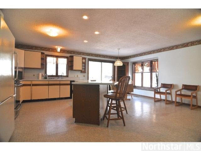 3836 Scheuneman Road Gem Lake, MN 55110 - Photo 8 of 15