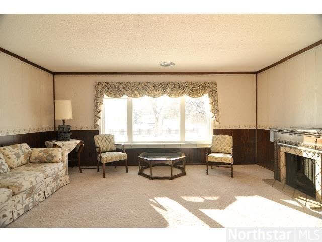 3836 Scheuneman Road Gem Lake, MN 55110 - Photo 9 of 15