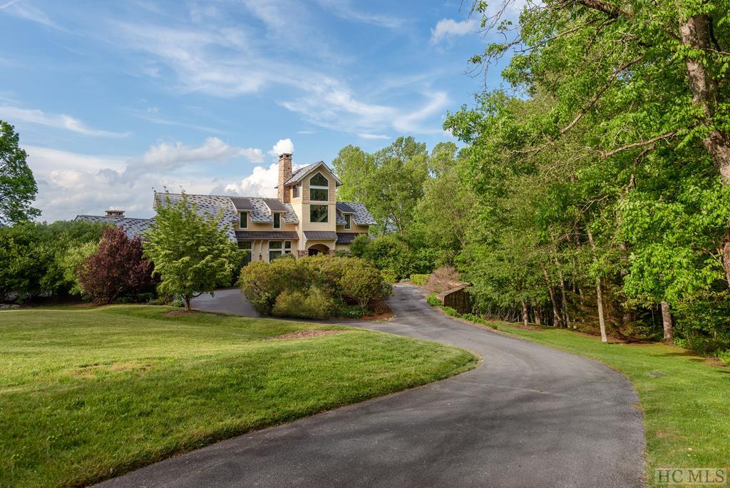 82 Drystack Way Cashiers, NC 28717 - Photo 46 of 58 Gallery Image 46
