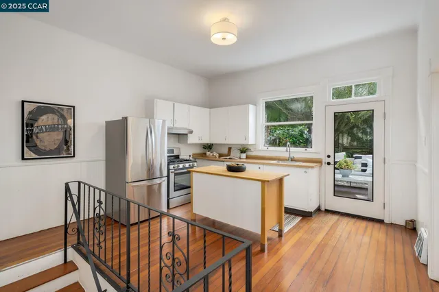 $998,000 | 116 Eugenia Avenue, San Francisco, CA 94110