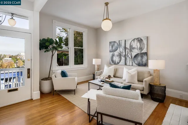 $998,000 | 116 Eugenia Avenue, San Francisco, CA 94110