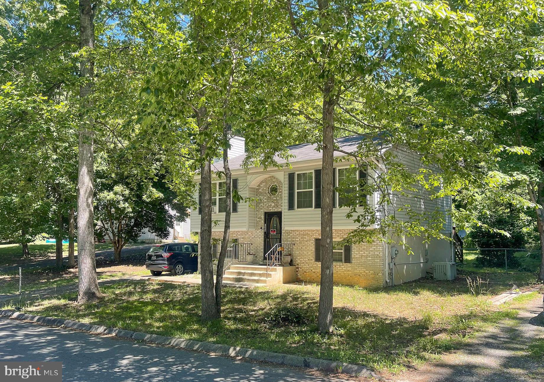 1084 Rimrock Road Lusby, MD 20657 - Photo 5 of 29