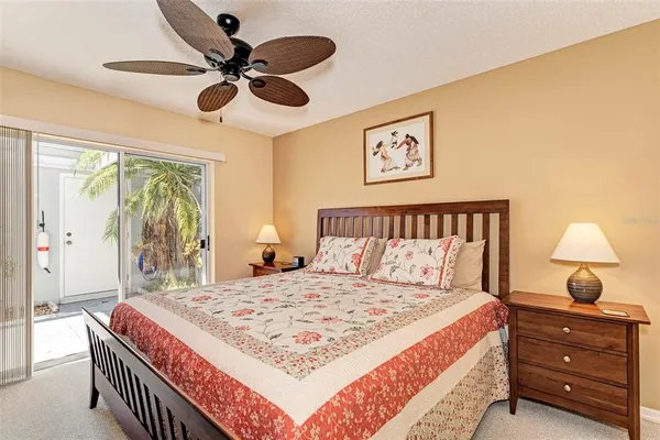 $4,000 | 216 Cerromar Way South, Unit 30, Venice, FL 34293