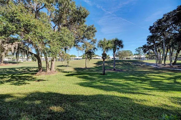 $4,000 | 216 Cerromar Way South, Unit 30, Venice, FL 34293