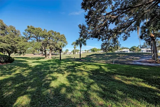 $4,000 | 216 Cerromar Way South, Unit 30, Venice, FL 34293