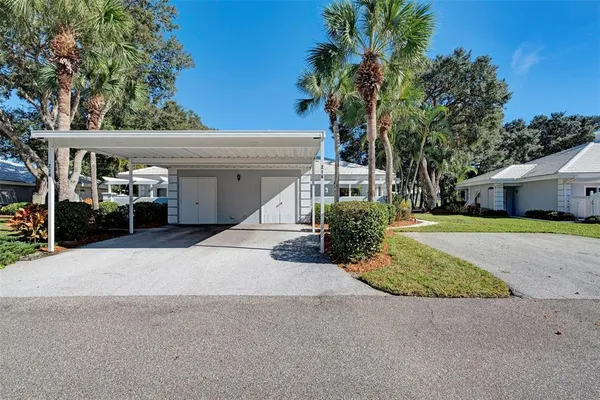 $4,000 | 216 Cerromar Way South, Unit 30, Venice, FL 34293