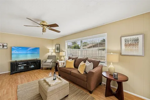 $500,000 | 1908 49th Street West, Bradenton, FL 34209