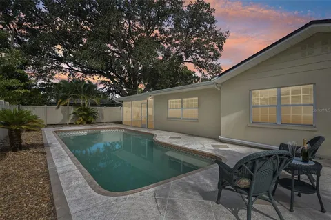 $500,000 | 1908 49th Street West, Bradenton, FL 34209