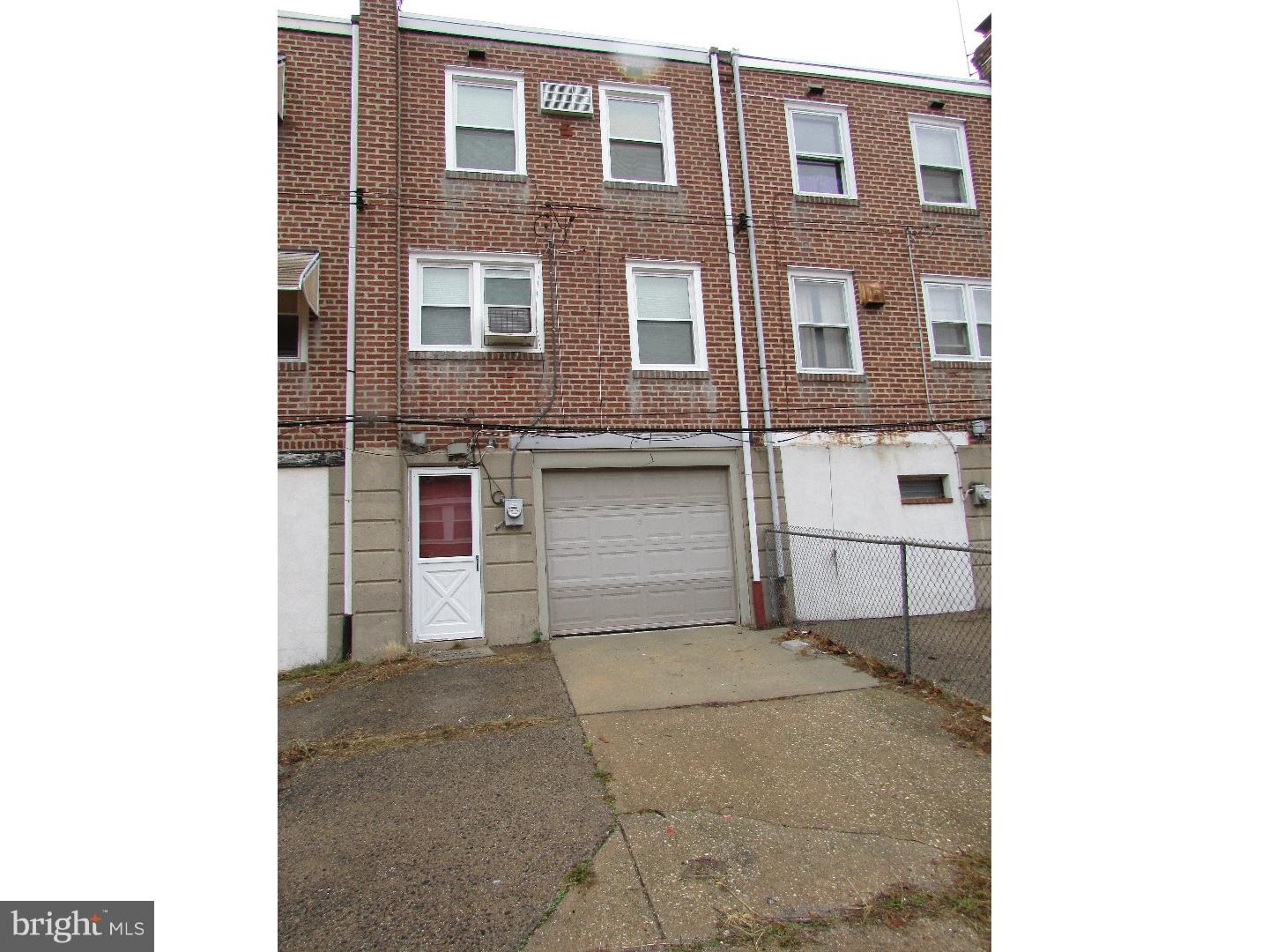7634 Brentwood Road Philadelphia, PA 19151 - Photo 14 of 15 Exterior Back