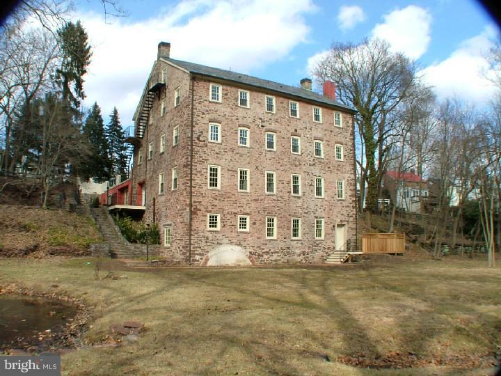 1 Old Mill Road, Unit 6 New Hope, PA 18938 - Photo 10 of 18 Gallery Image 10
