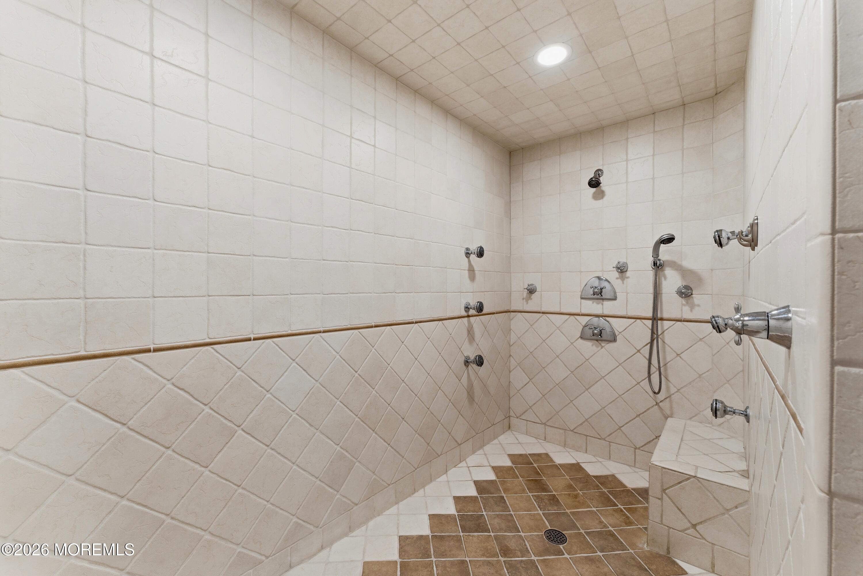 143 Savannah Road Jackson, NJ 08527 - Photo 53 of 100 069-DSC06290