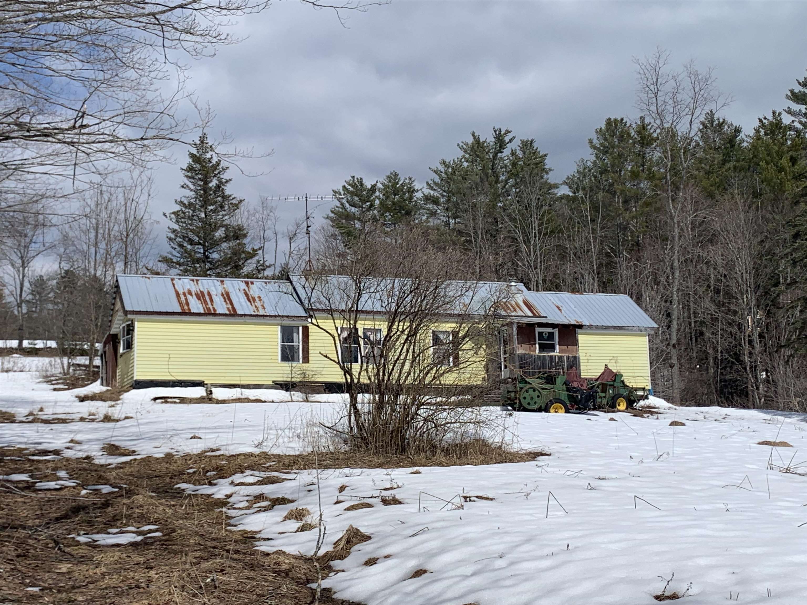 248 Putnam State Forest Road Grafton, VT 05146 - Photo 2 of 7