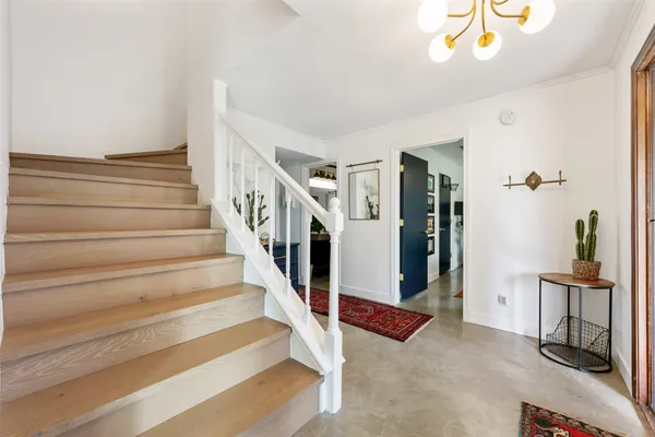 a view of entryway and hall